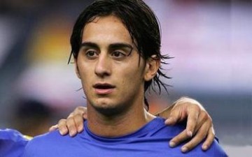 Alberto Aquilani Loaned Out To Milan