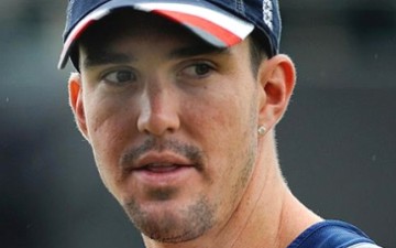 Bell And Pietersen Continue To Torture India