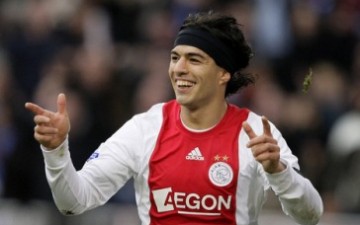 Steven Gerrard Tips Suarez To Become Liverpool Legend