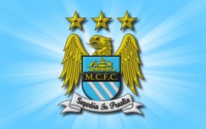 Manchester City begins season with a title win