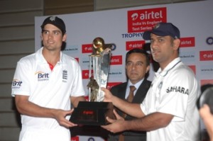 Alastair Cook, Captain Team England, Mr. Anant Arora, CEO, Airtel Gujarat and MS Dhoni, Captain Team India at the unveiling of India England Test and T20 trophy