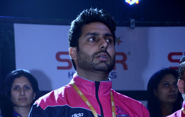 Celebrity owner of Jaipur Pink Panthers Abhishek Bachchan in Vizag on Day 2 of the Star Sports Pro Kabaddi Season 3 to support his team