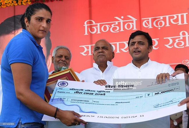 Akhilesh Yadav announces big cash awards, pensions and employment for award-winning sportspersons