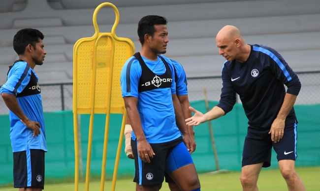 Indian players can benefit from ISL: Stephen Constantine