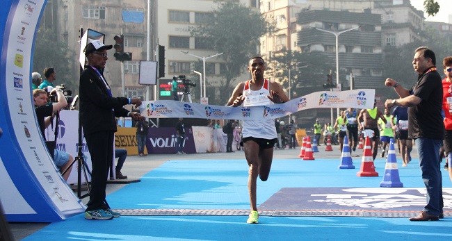 Pic 1 - Ethiopia's Solomon Deksisa, men's winner of the Tata Mumbai Marathon 2018