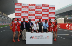 2012 Formula One Airtel Indian Grand Prix trophy unveiled