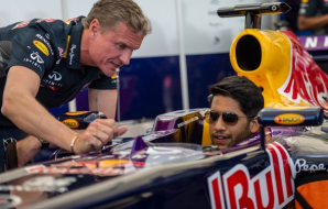 David Coulthard amazed Hyderabad at the Red Bull F1 Showrun