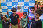 Kolkata left spellbound by the VIVO IPL 2016 Trophy