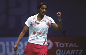 PV Sindhu recovers to take opening game at Dubai World Superseries Finals