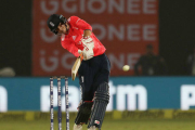 Morgan, Root lead England to a fantastic win against India in 1st T20I